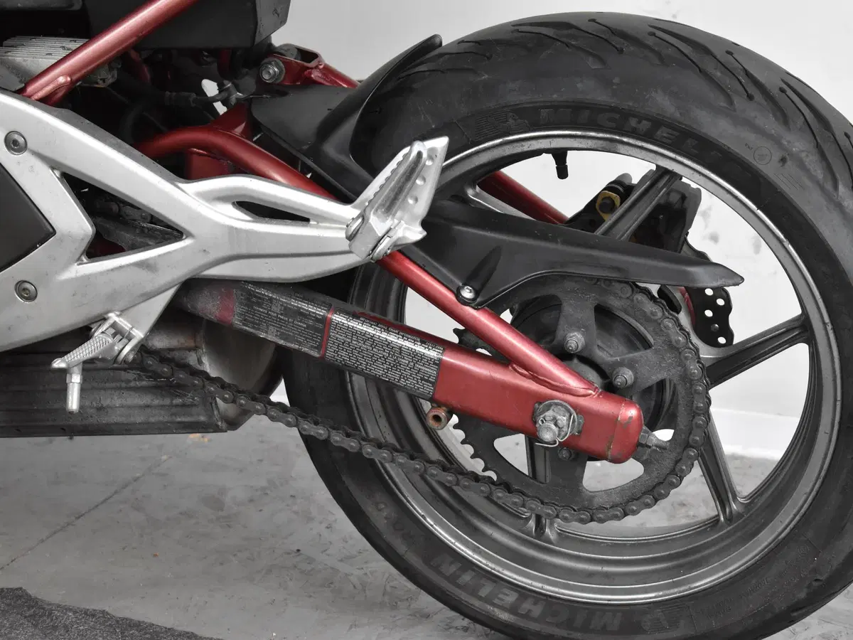 Kawasaki ER-6F (2006 - 08) (16)