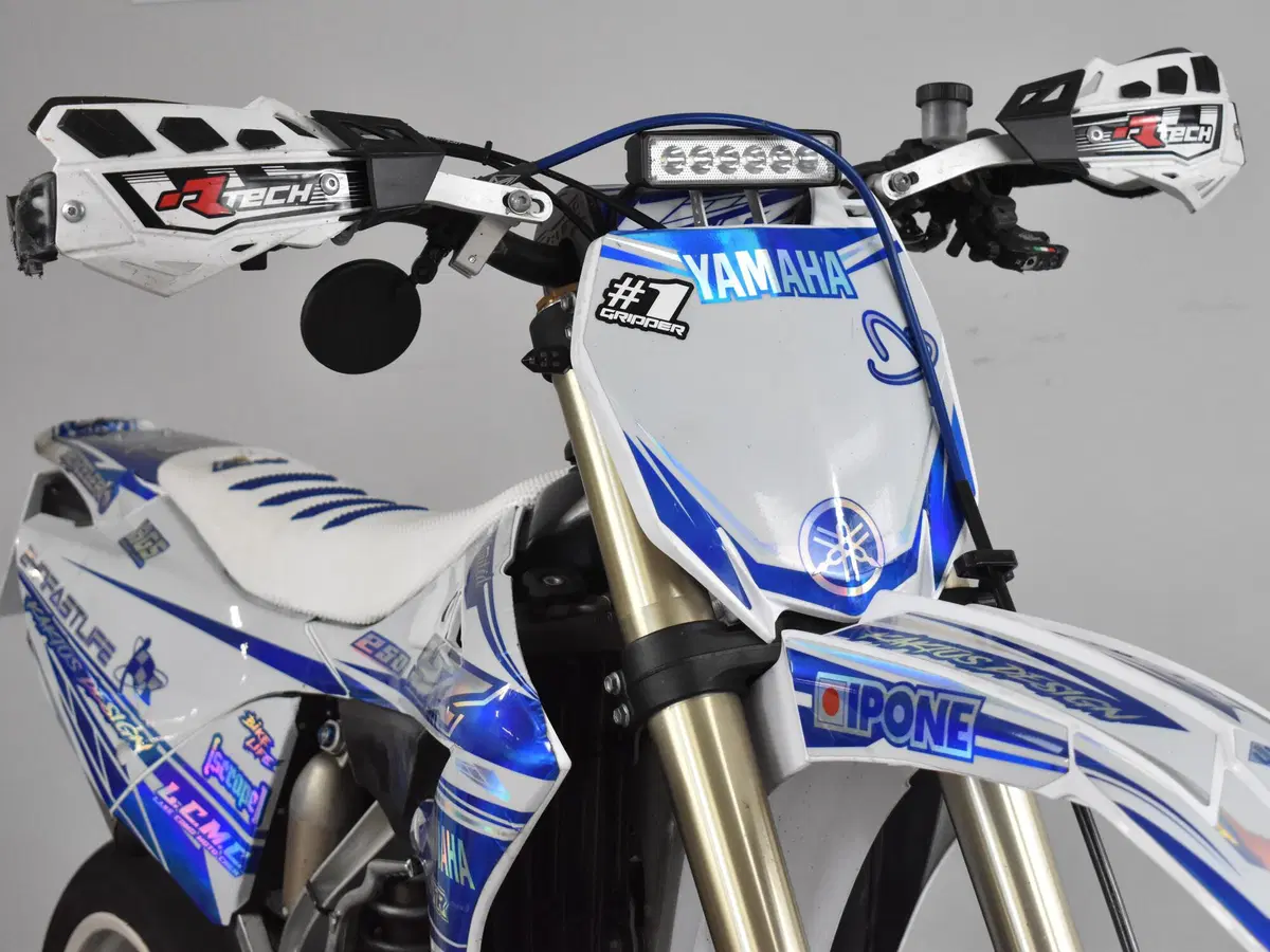 Yamaha YZ 250 (2024) (11)