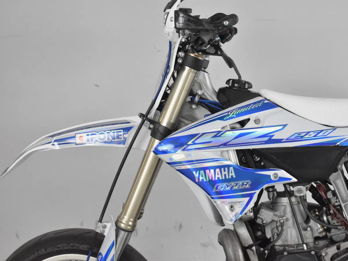 Yamaha YZ 250 (2024) (13)