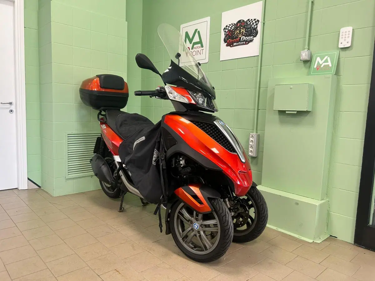 Piaggio Mp3 300 ie Yourban ERL (2011 - 17) (7)