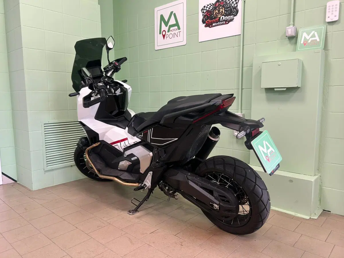 Honda X-ADV 750 DCT Adventure (2021 - 24) (8)