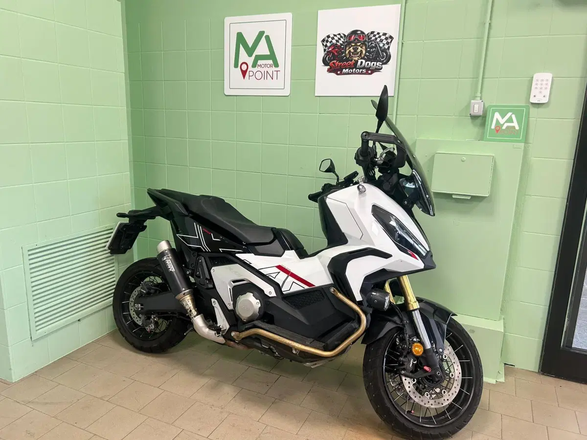 Honda X-ADV 750 DCT Adventure (2021 - 24) (15)