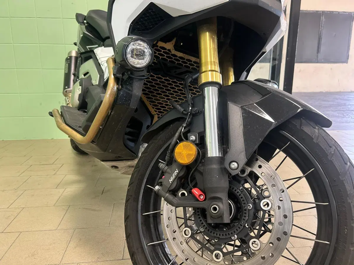 Honda X-ADV 750 DCT Adventure (2021 - 24) (16)