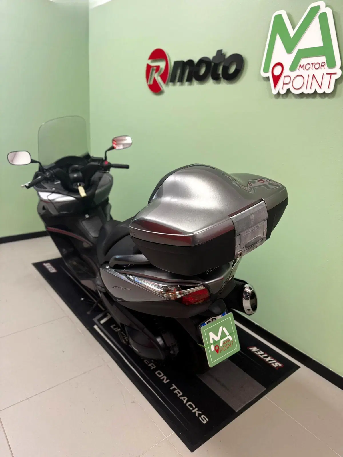 Honda SW-T 400 (2009 - 16) (6)