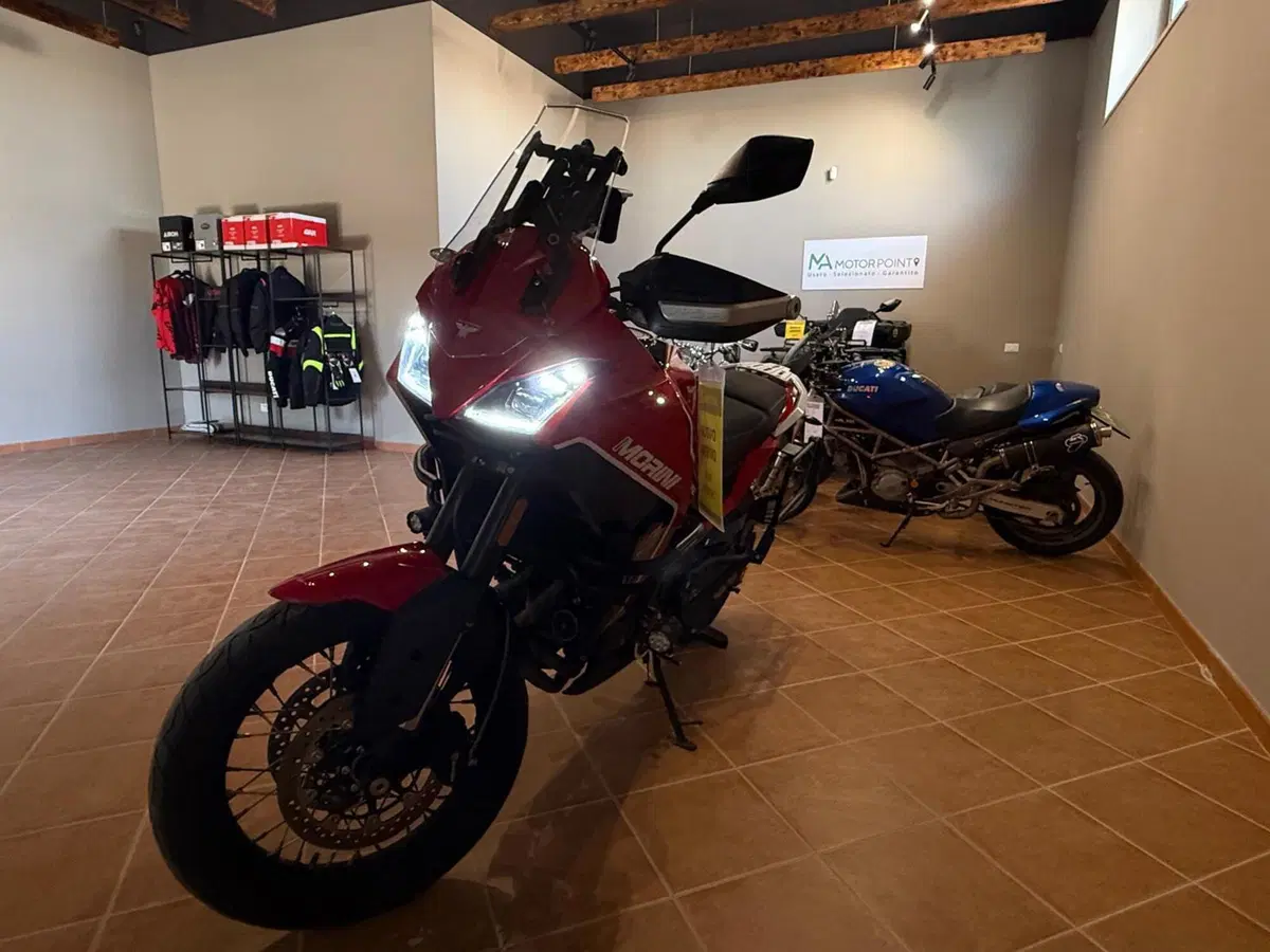 Moto Morini X-Cape 650 (2021 - 26) (4)