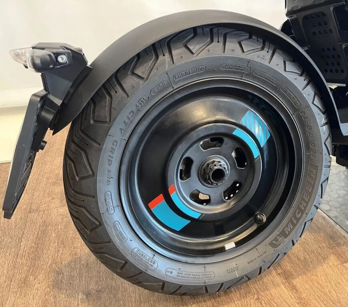 Bmw CE 02 AM (2024 - 26) (3)
