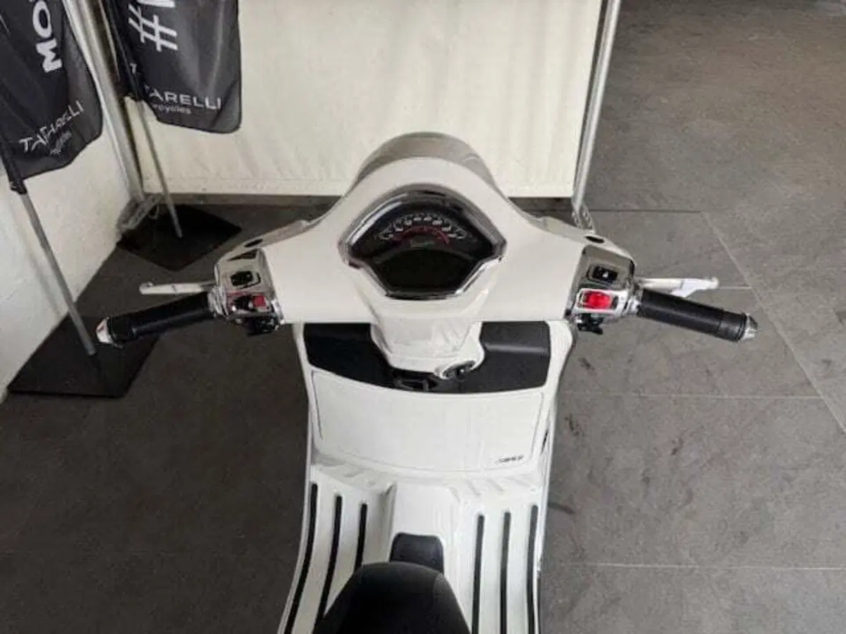 Vespa GTS 310 Super (2025 - 26) (5)