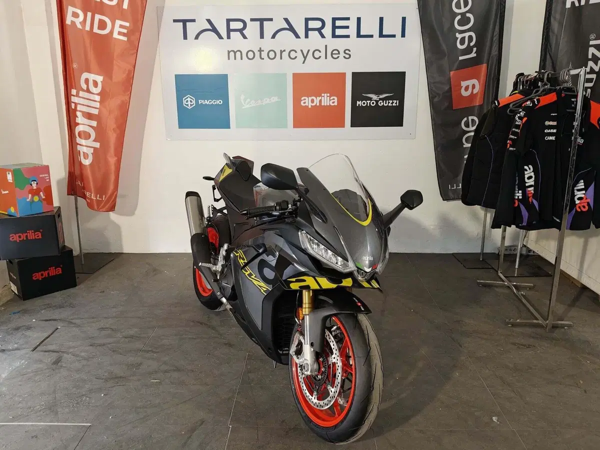 Aprilia RSV4 1100 (2025 - 26) (14)