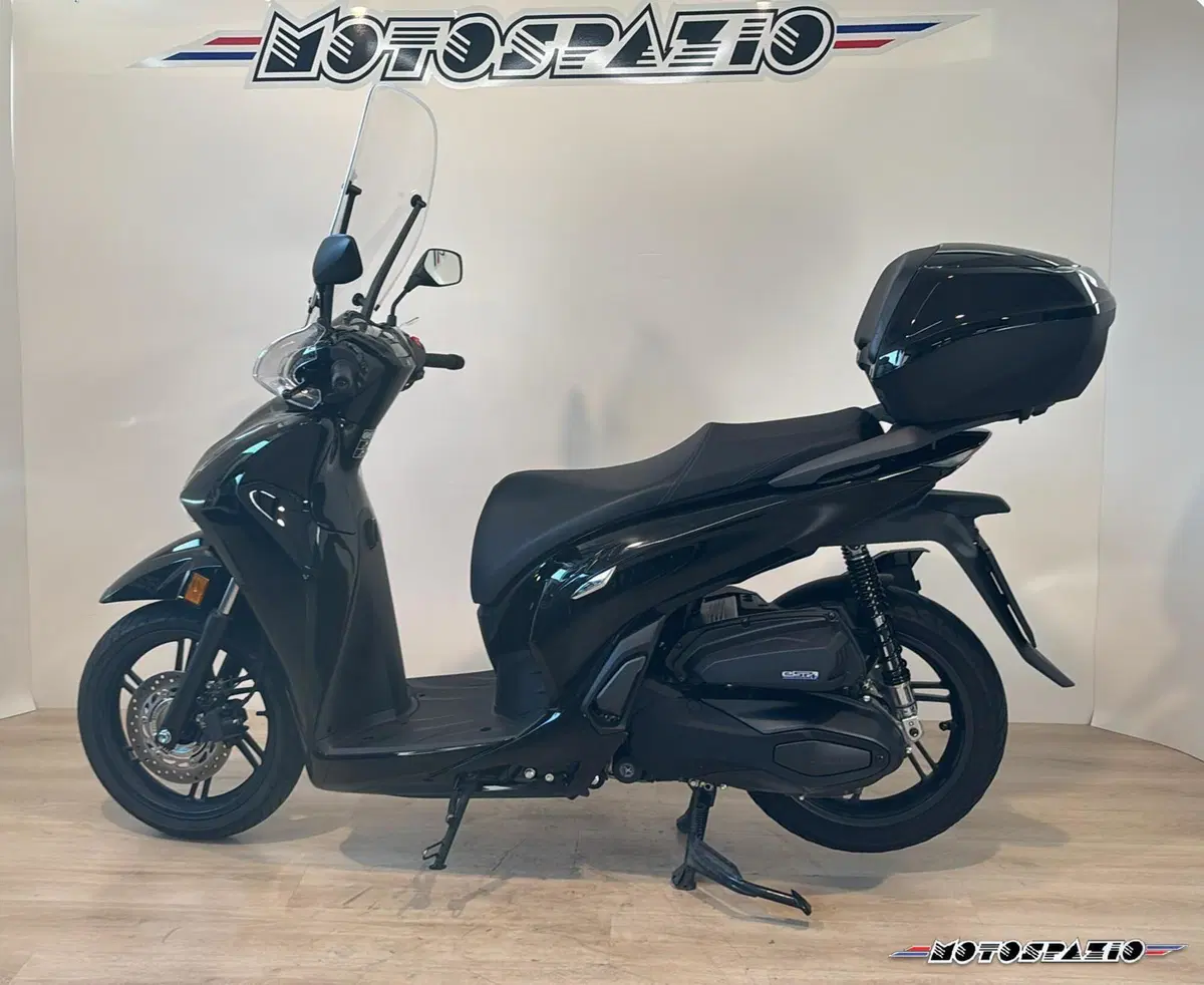 Honda SH 350i GT (2025 - 26) (3)