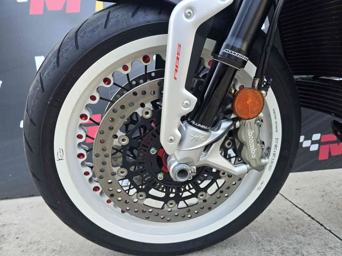 MV Agusta Dragster 800 RR (2018 - 20) (8)