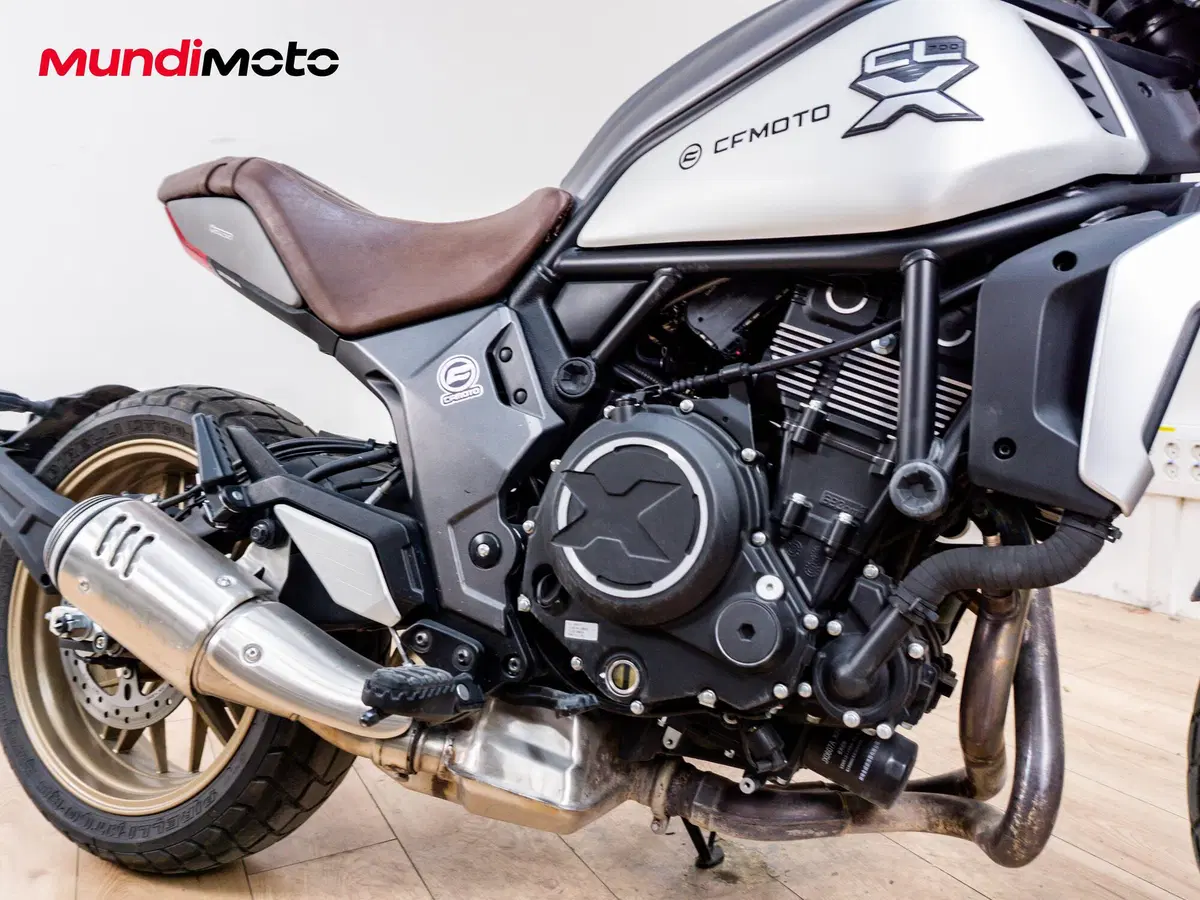 CFMOTO 700CL-X Heritage (2021 - 26) (5)