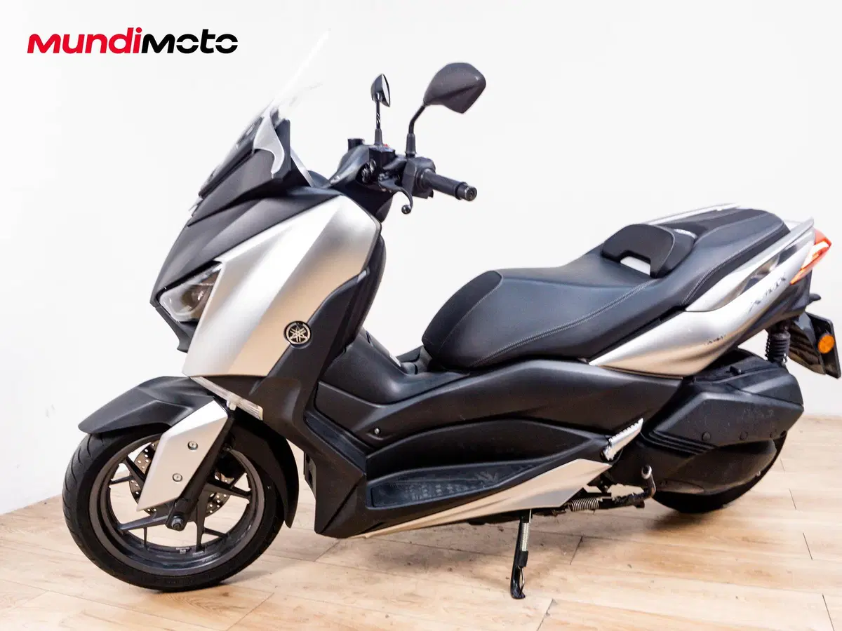 Yamaha X-Max 300 ABS (2017 - 20) (8)