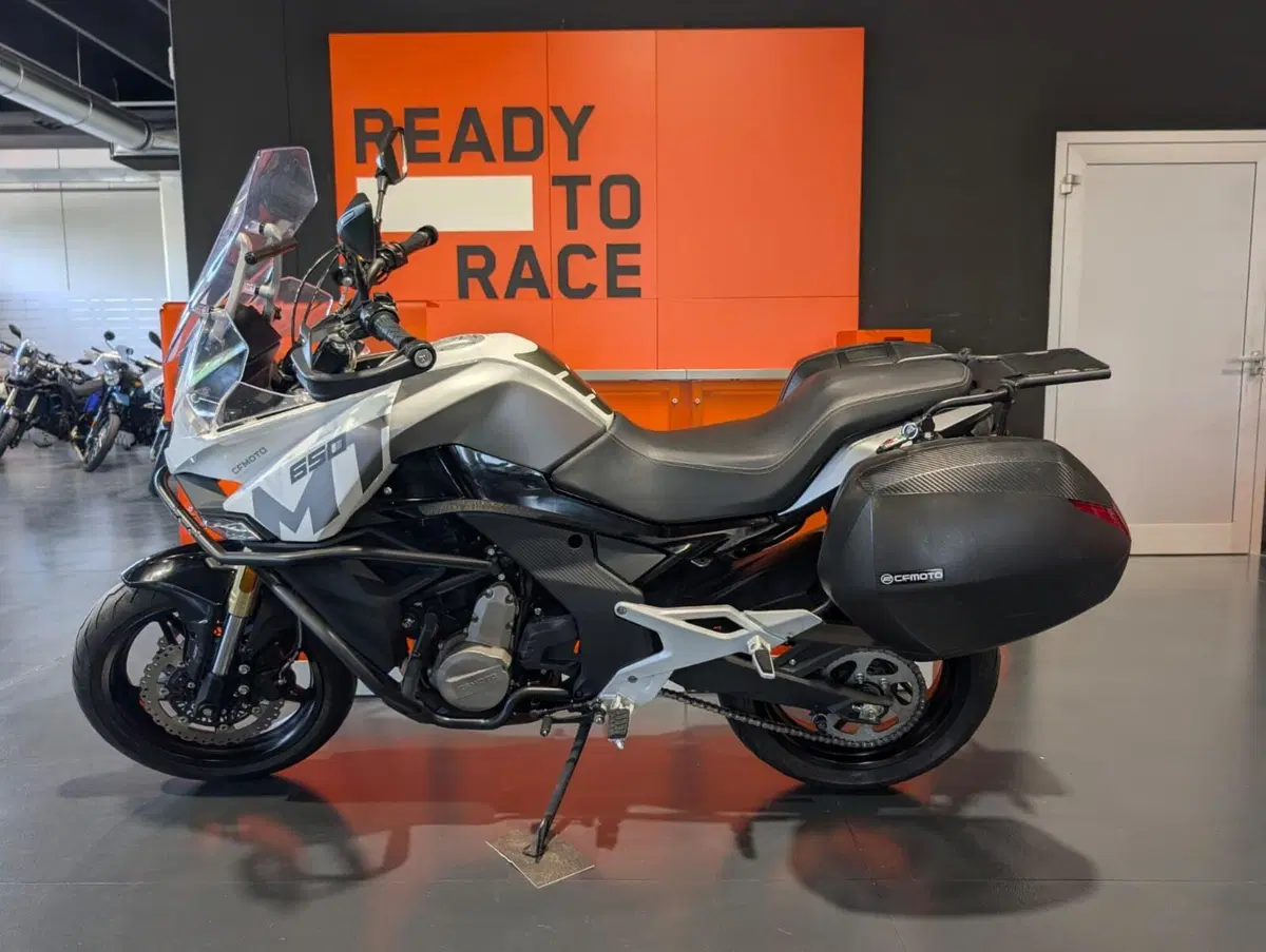 CFMOTO 650MT (2021 - 24) (4)