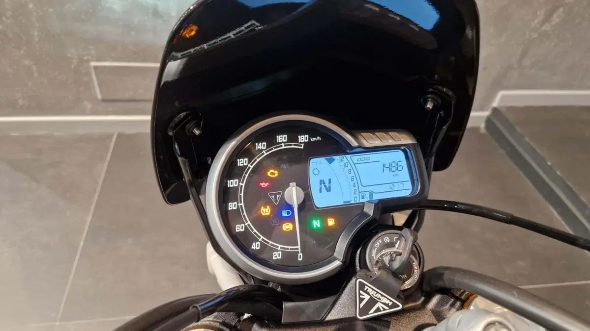 Triumph Scrambler 400 XC (2025 - 26) (9)