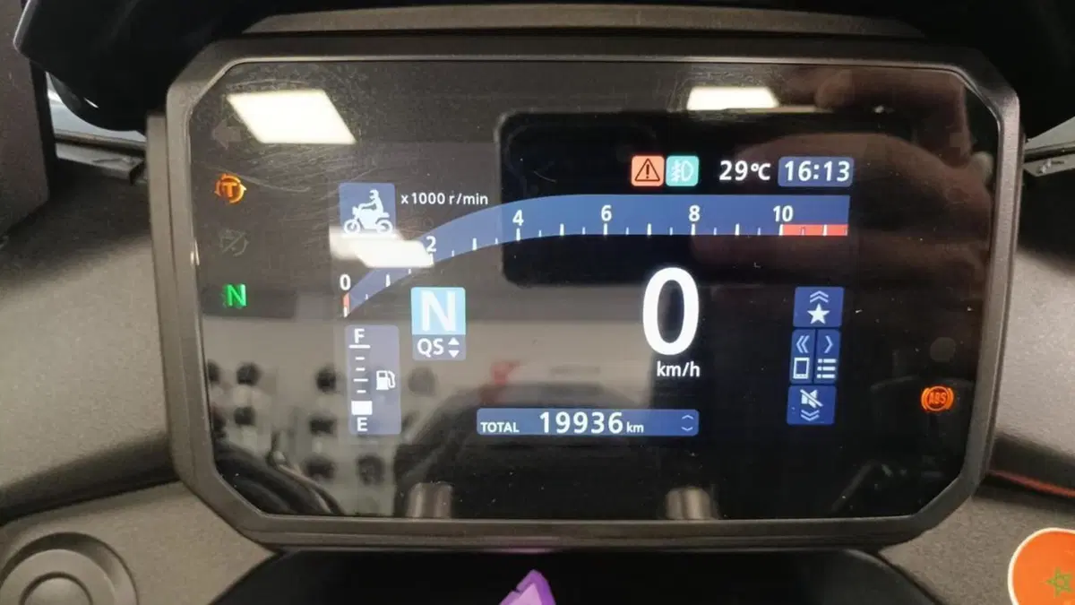 Honda Transalp XL750 (2025) (9)