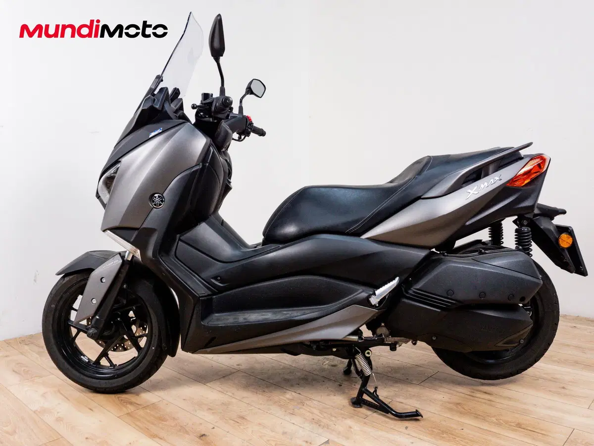 Yamaha X-Max 300 ABS (2017 - 20) (6)
