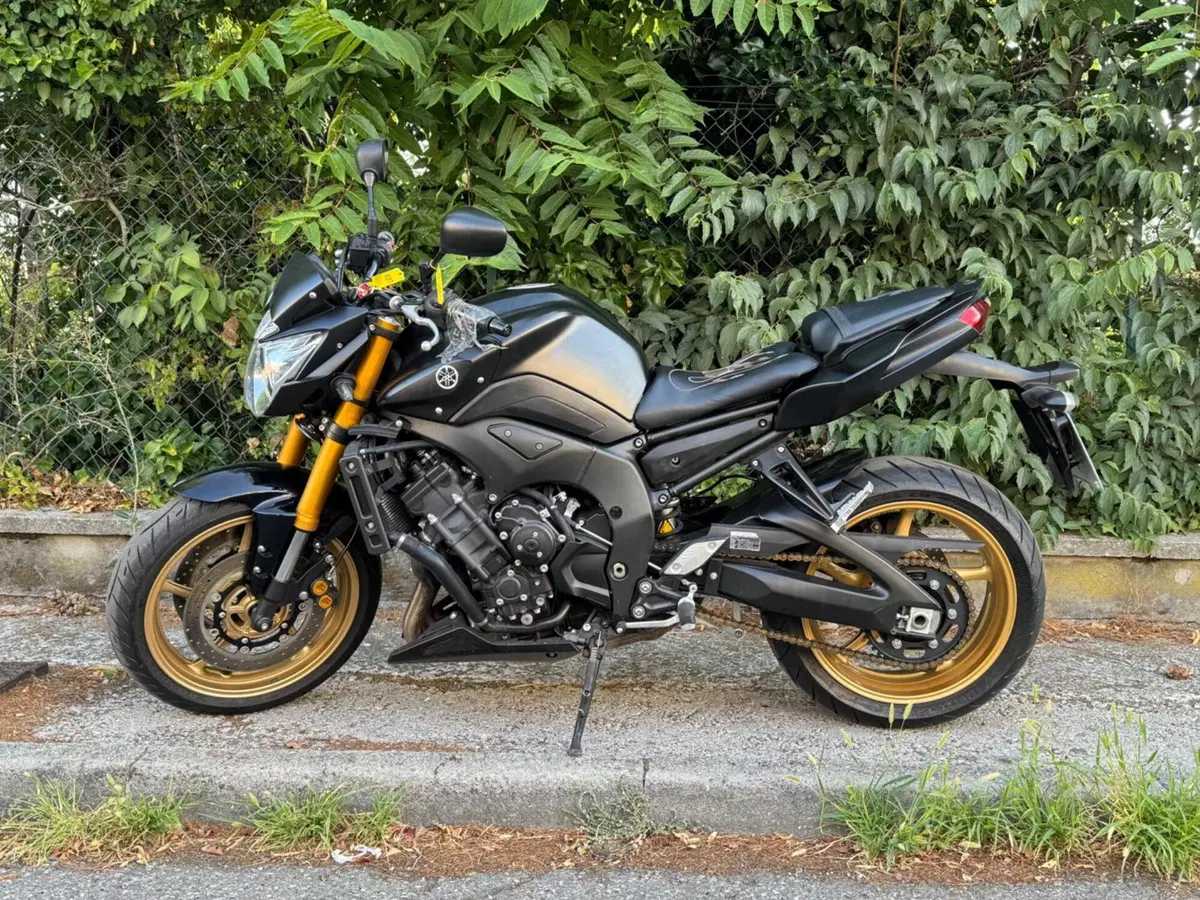 Yamaha FZ8 (2010 - 12) (4)