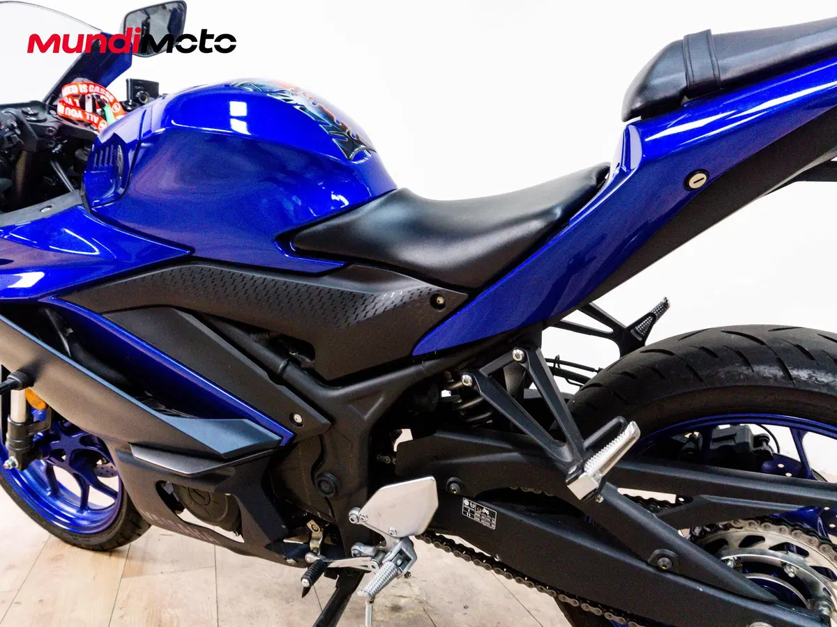 Yamaha YZF R3 (2021 - 24) (9)