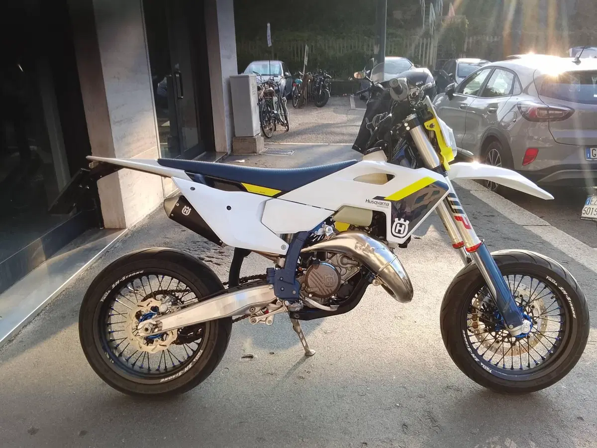 Husqvarna TE 125 (2025) (4)