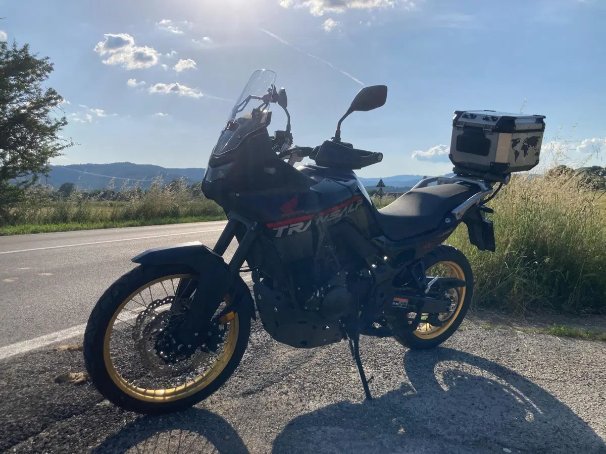 Honda Transalp XL750 (2025) (6)