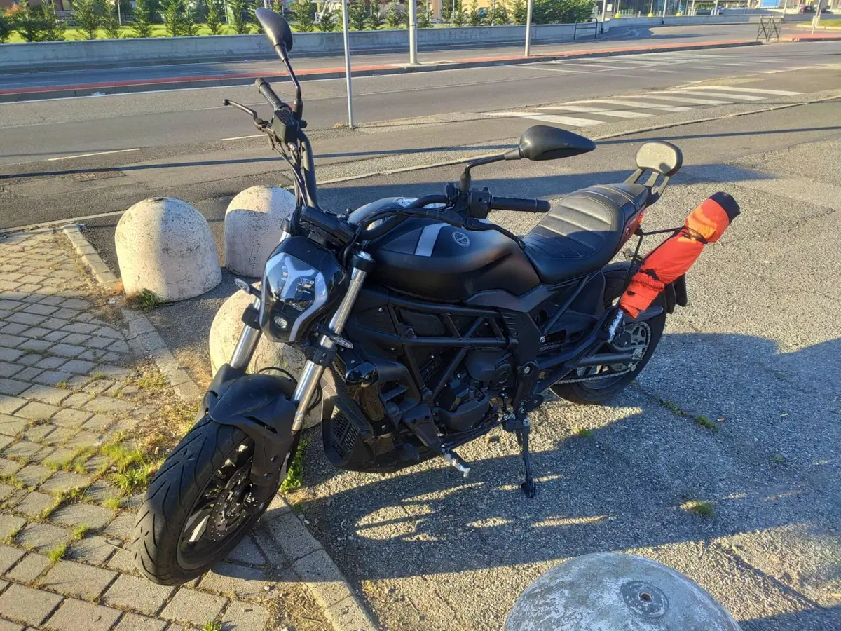 Benelli 502 C (2021 - 25) (12)