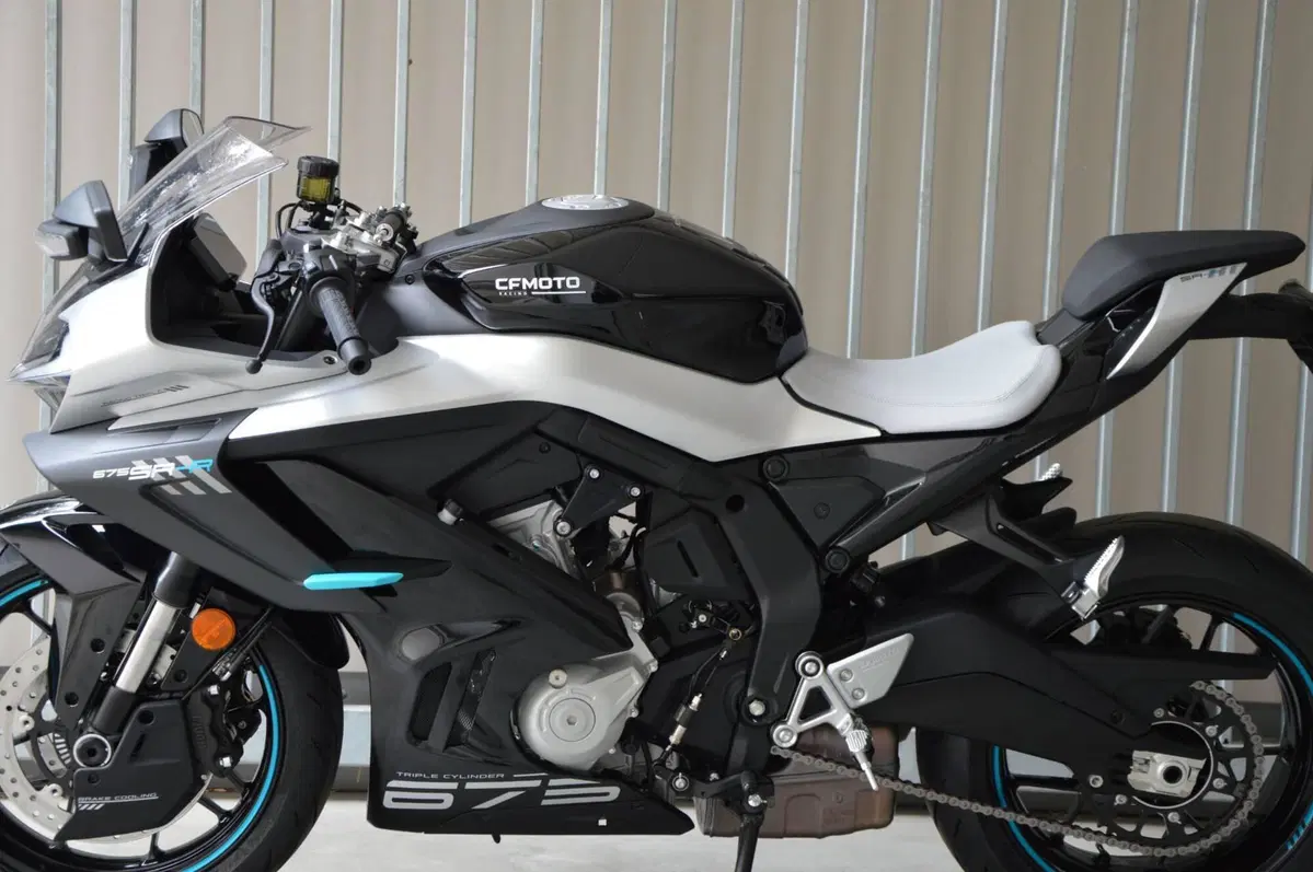CFMOTO 675SR-R (2025 - 26) (8)