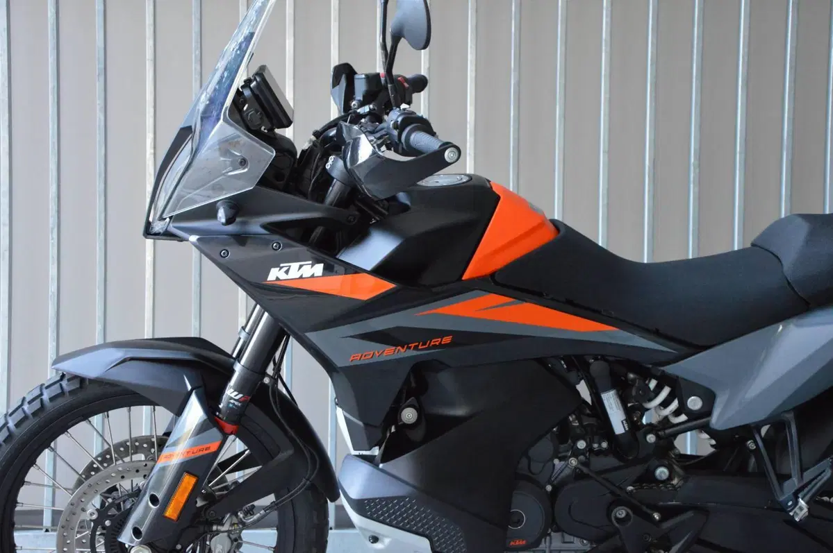 KTM 890 Adventure (2023 - 26) (7)