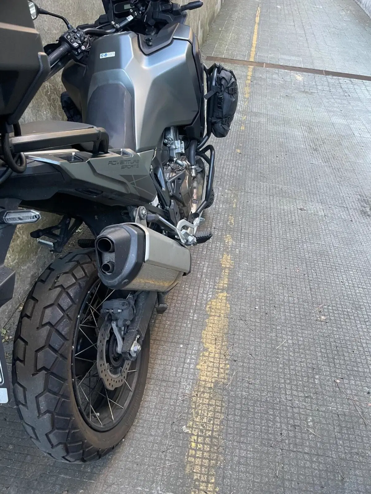 Honda Africa Twin CRF 1100L Adventure Sports (2022 - 23) (3)