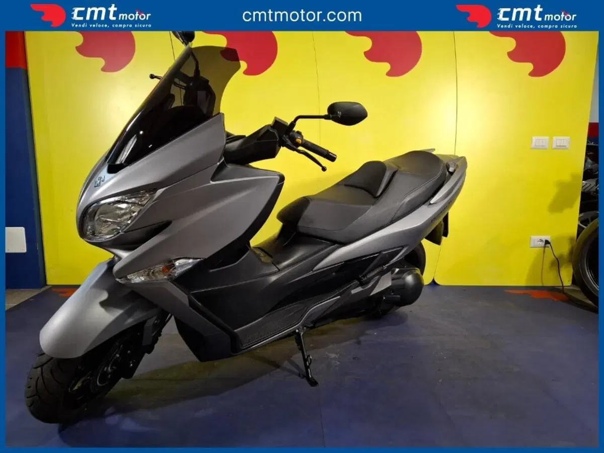 Suzuki Burgman AN 400 (2017 - 20) (2)