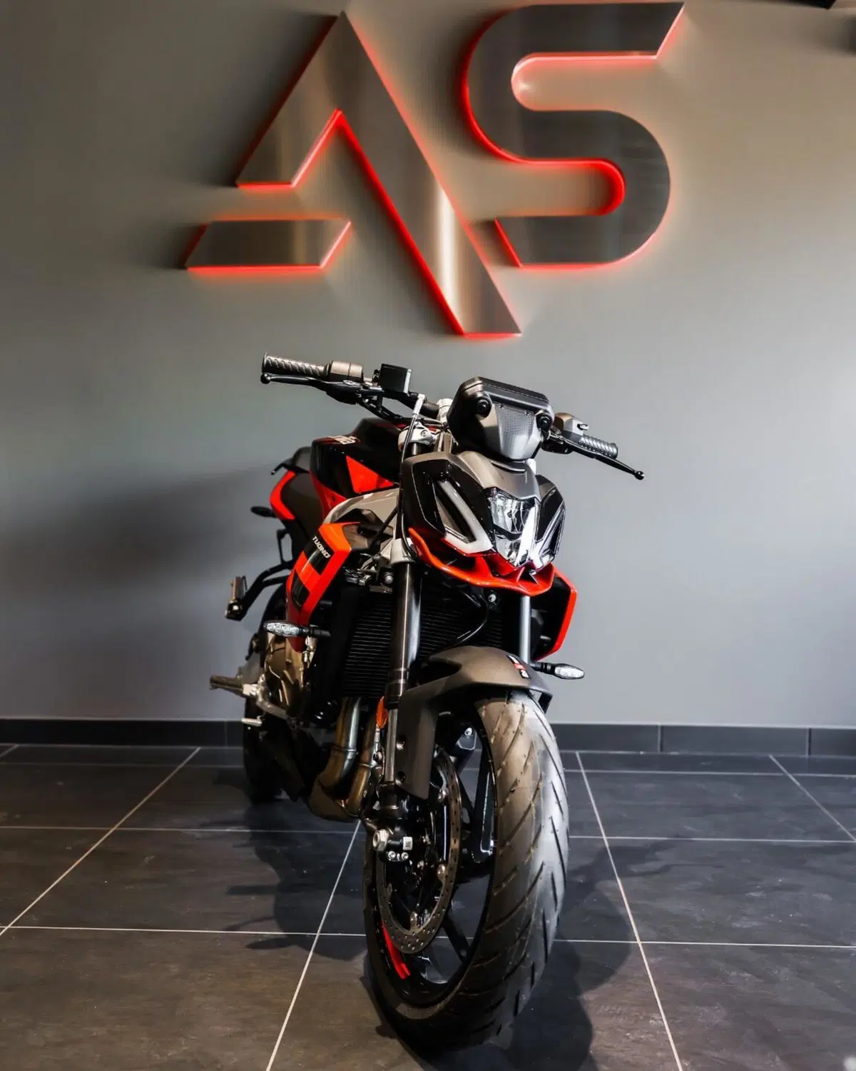 Aprilia Tuono 457 (2025 - 26) (3)