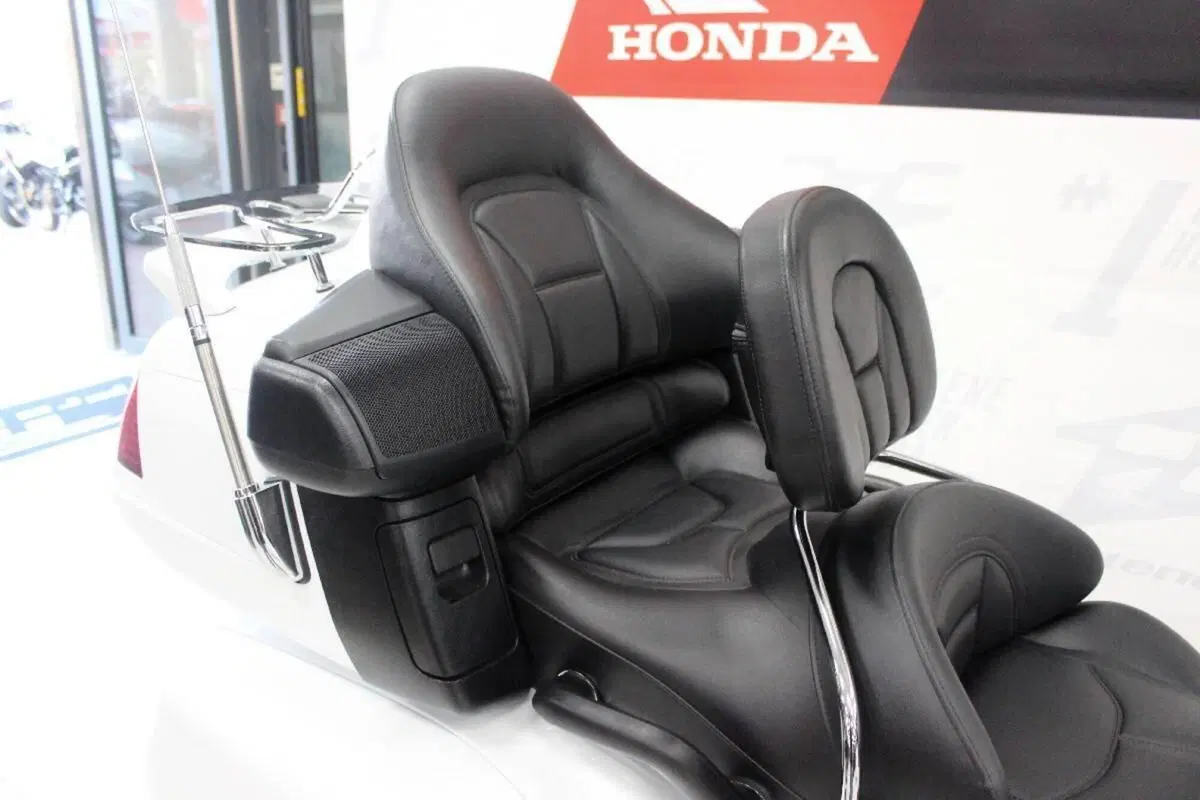 Honda GL 1800 Gold Wing (2012 - 17) (5)