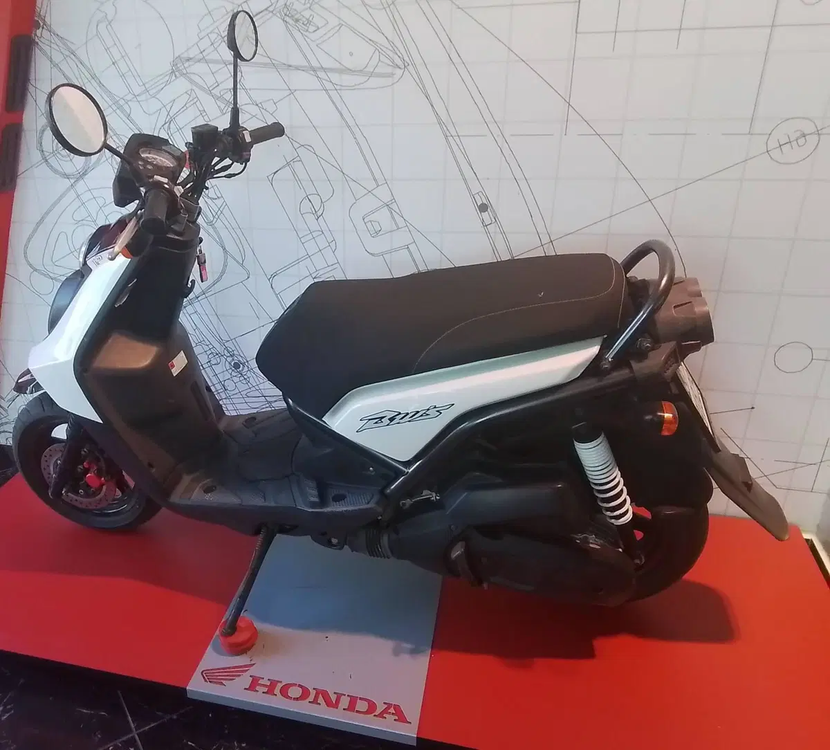 Yamaha Bw's 125 (2009 - 12) (2)