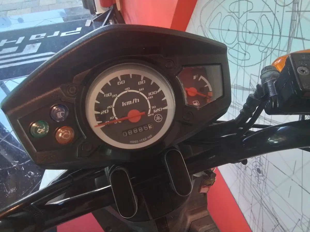 Yamaha Bw's 125 (2009 - 12) (4)