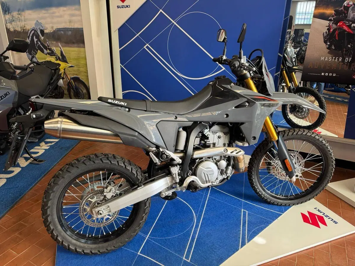 Suzuki DR-Z4S (2025 - 26) (2)