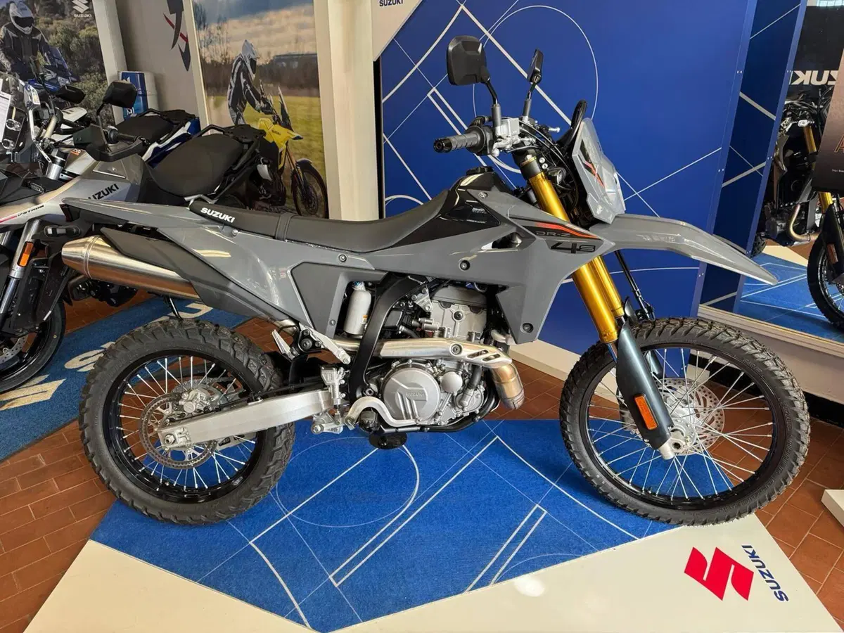 Suzuki DR-Z4S (2025 - 26)