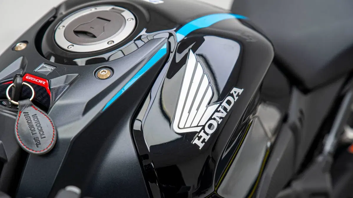 Honda CBR 650 R (2021 - 23) (11)