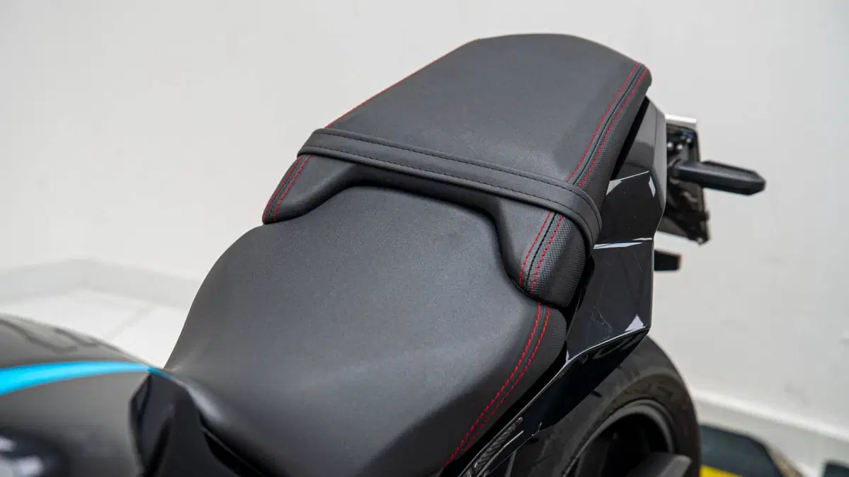 Honda CBR 650 R (2021 - 23) (12)
