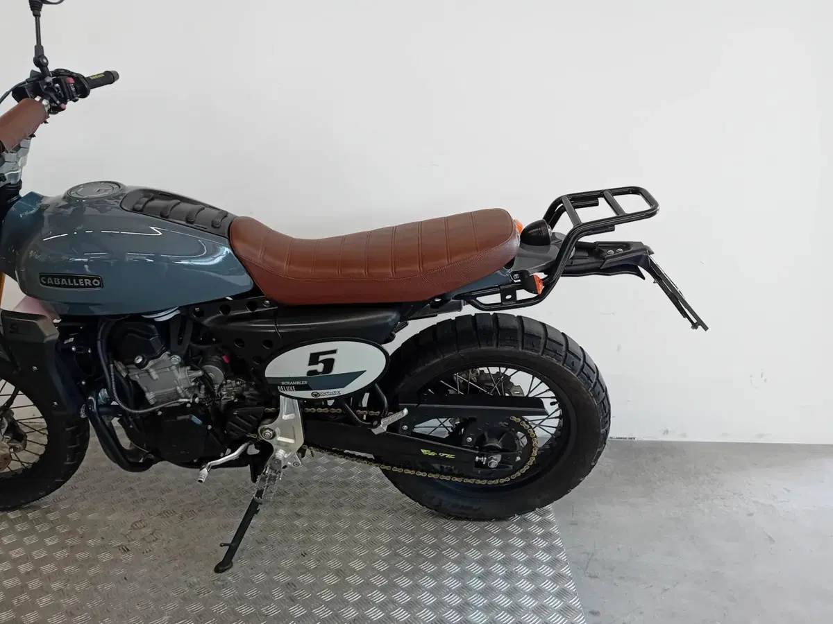 Fantic Motor Caballero 500 Scrambler Deluxe (2021 - 23) (5)