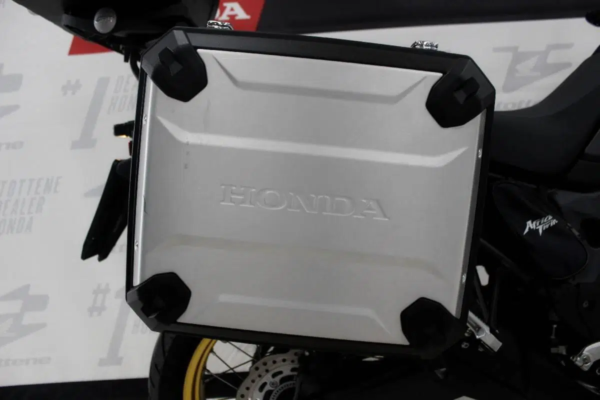 Honda Africa Twin CRF 1000L DCT (2018 - 19) (6)