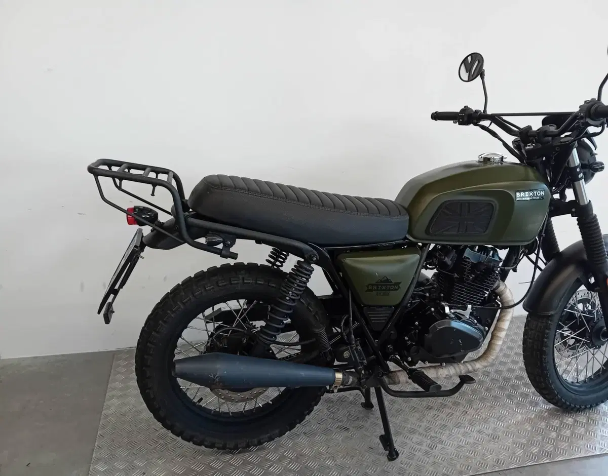 Brixton Motorcycles BX 125 X Scrambler EFI (2017 - 19) (6)
