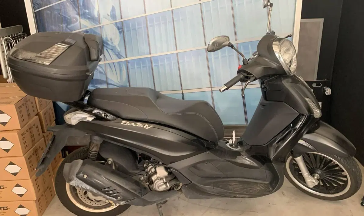 Piaggio Beverly 300 i.e. Police ABS-ASR (2017 - 20)