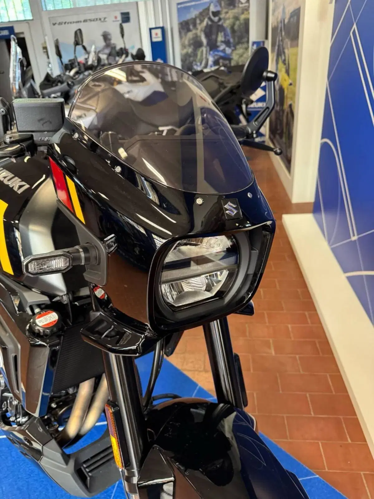 Suzuki GSX-8TT (2025 - 26) (5)