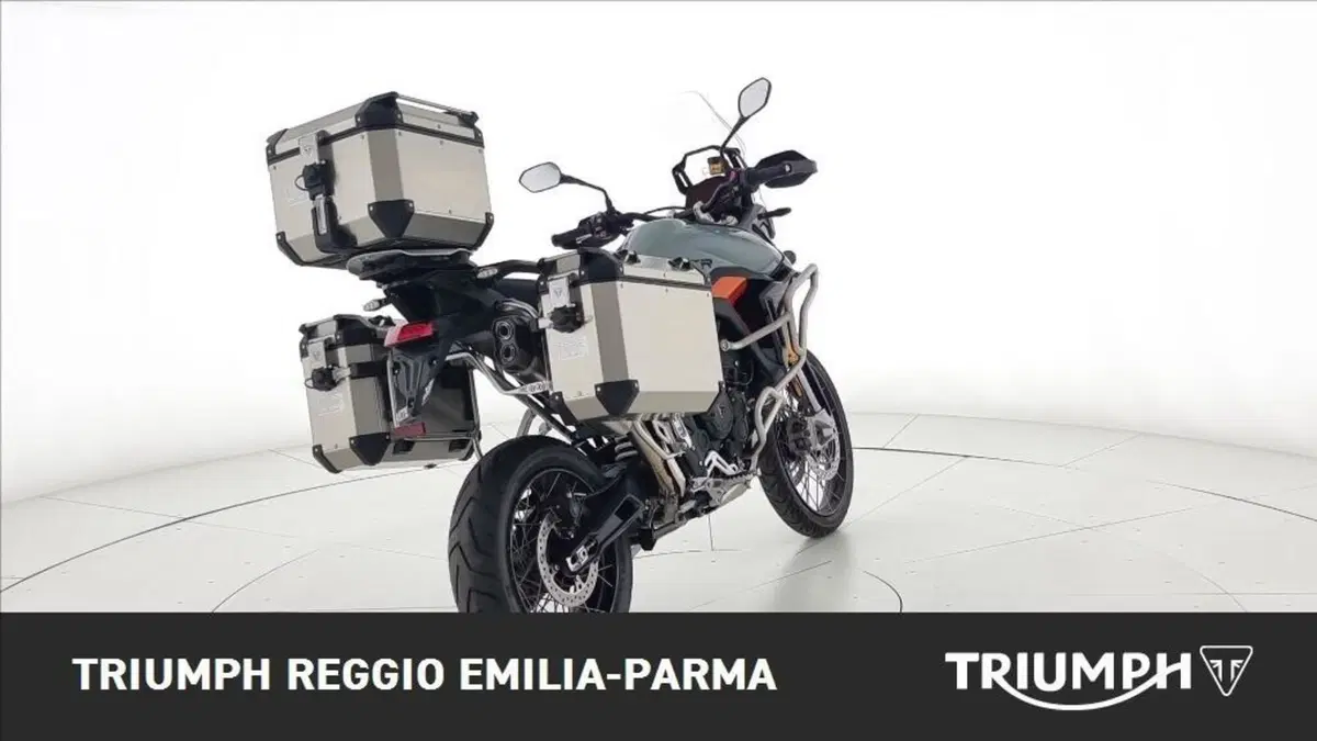 Triumph Tiger 900 Desert Special Edition (2026) (8)