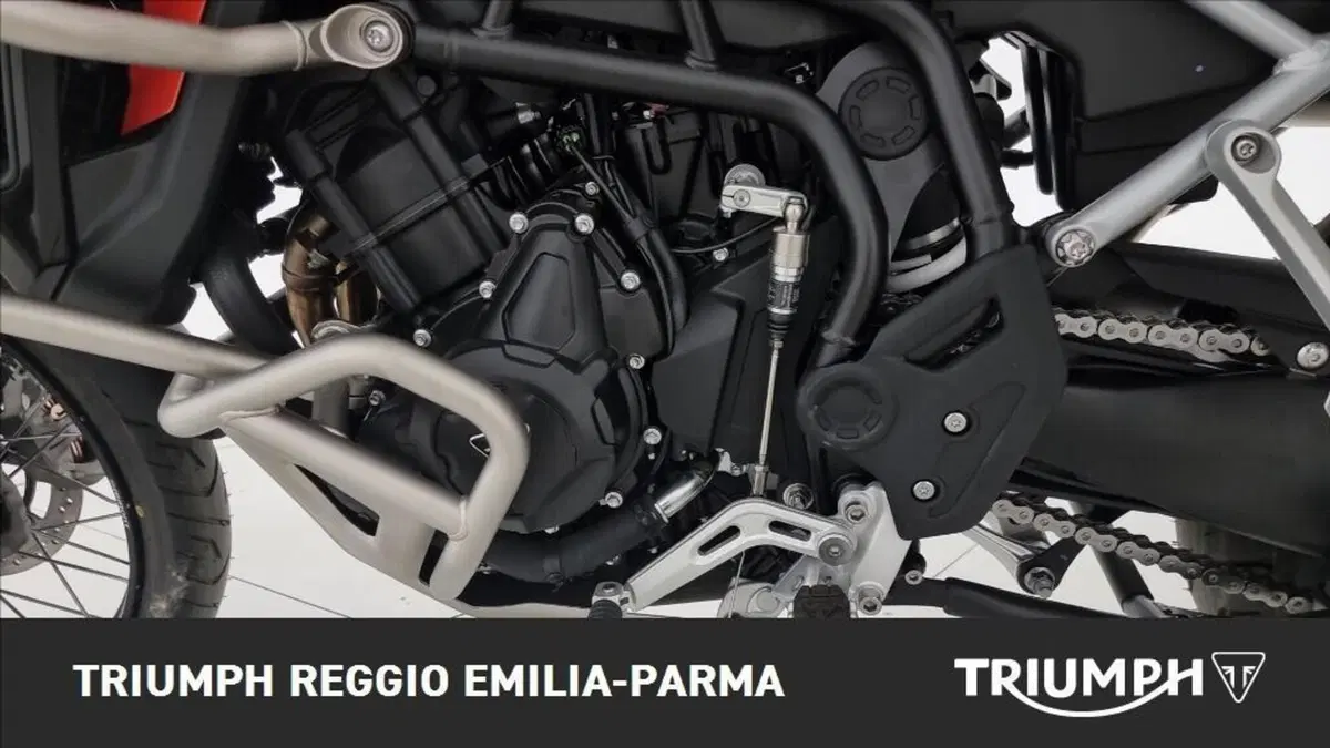 Triumph Tiger 900 Desert Special Edition (2026) (18)
