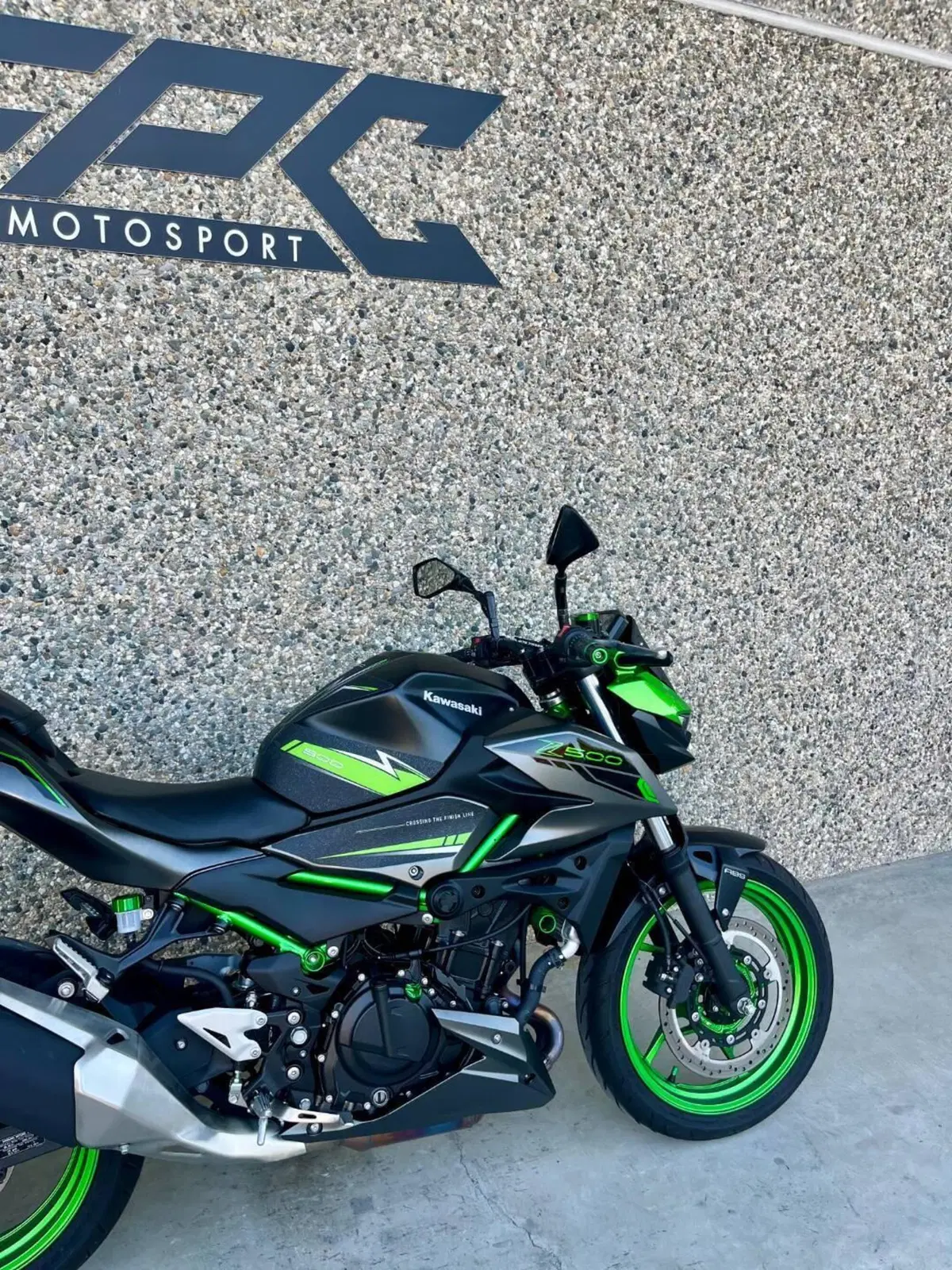 Kawasaki Z 500 (2024 - 26) (12)