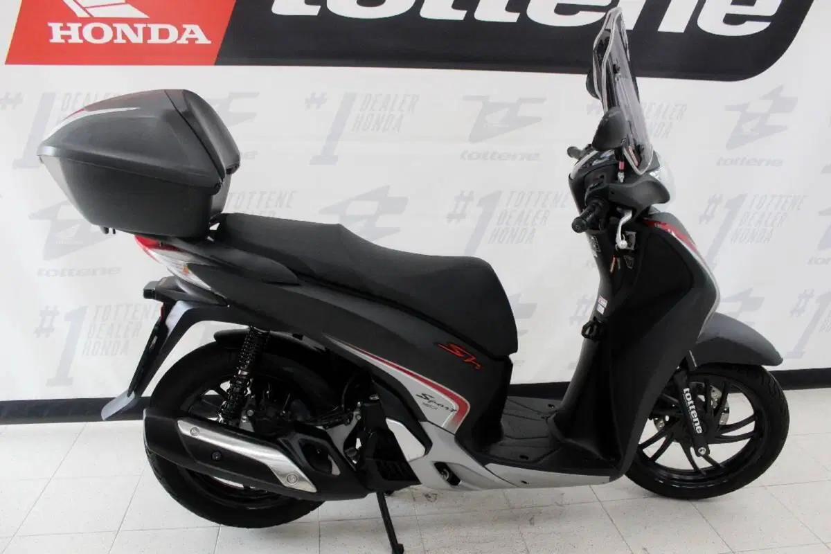 Honda SH 150i ABS (2013 - 16) (2)