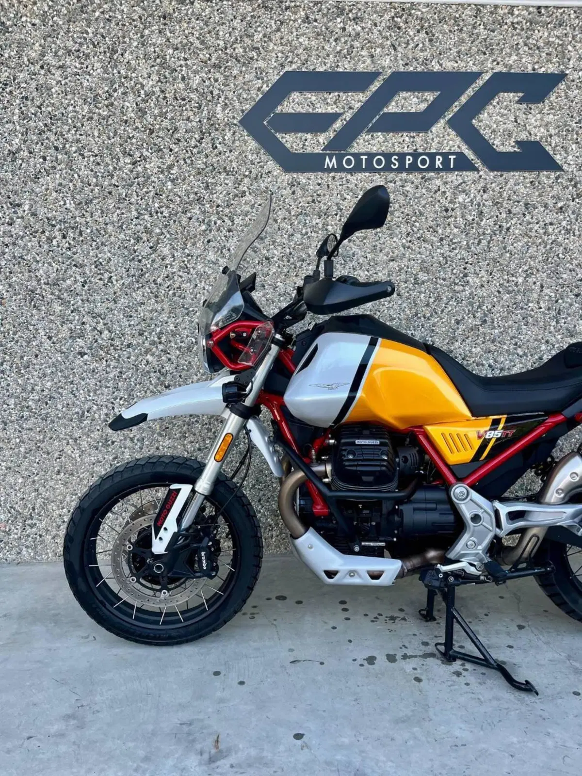 Moto Guzzi V85 TT (2021 - 23) (8)