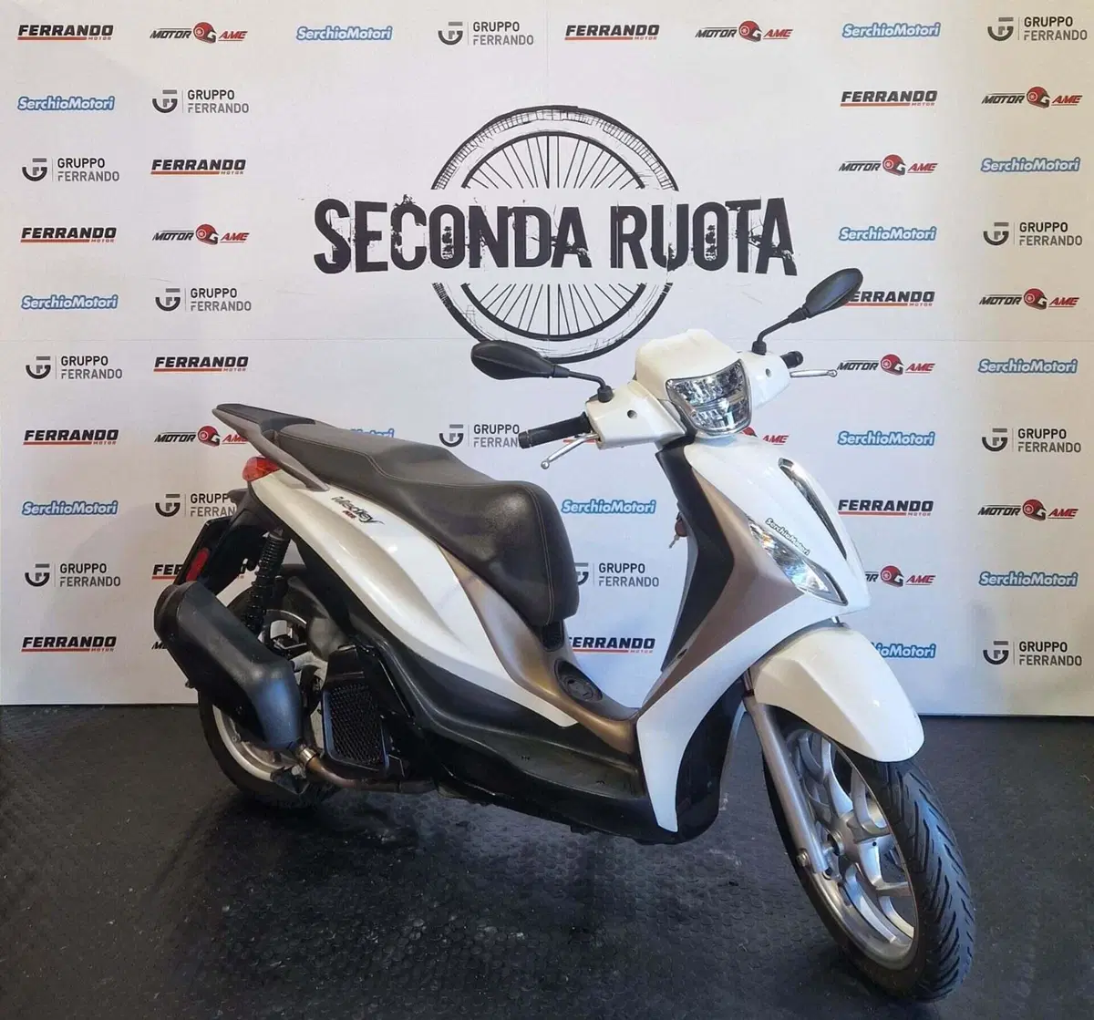 Piaggio Medley 125 ABS (2021 - 24) (3)