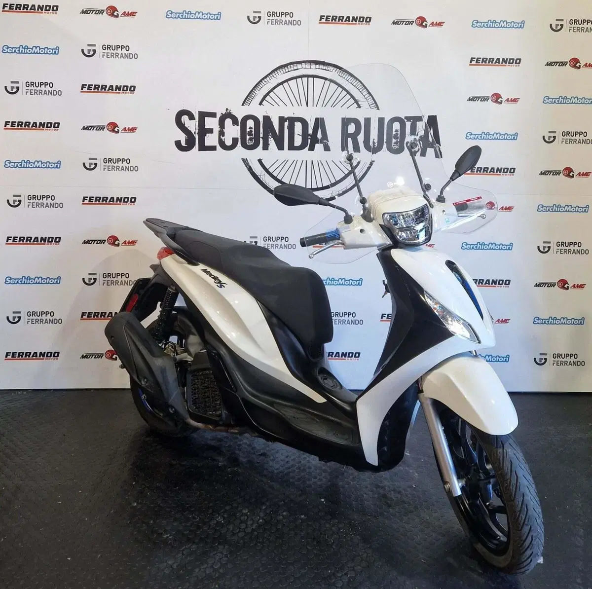 Piaggio Medley 200 S (2025 - 26) (4)