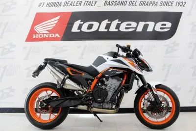 KTM 890 Duke R (2020) usata